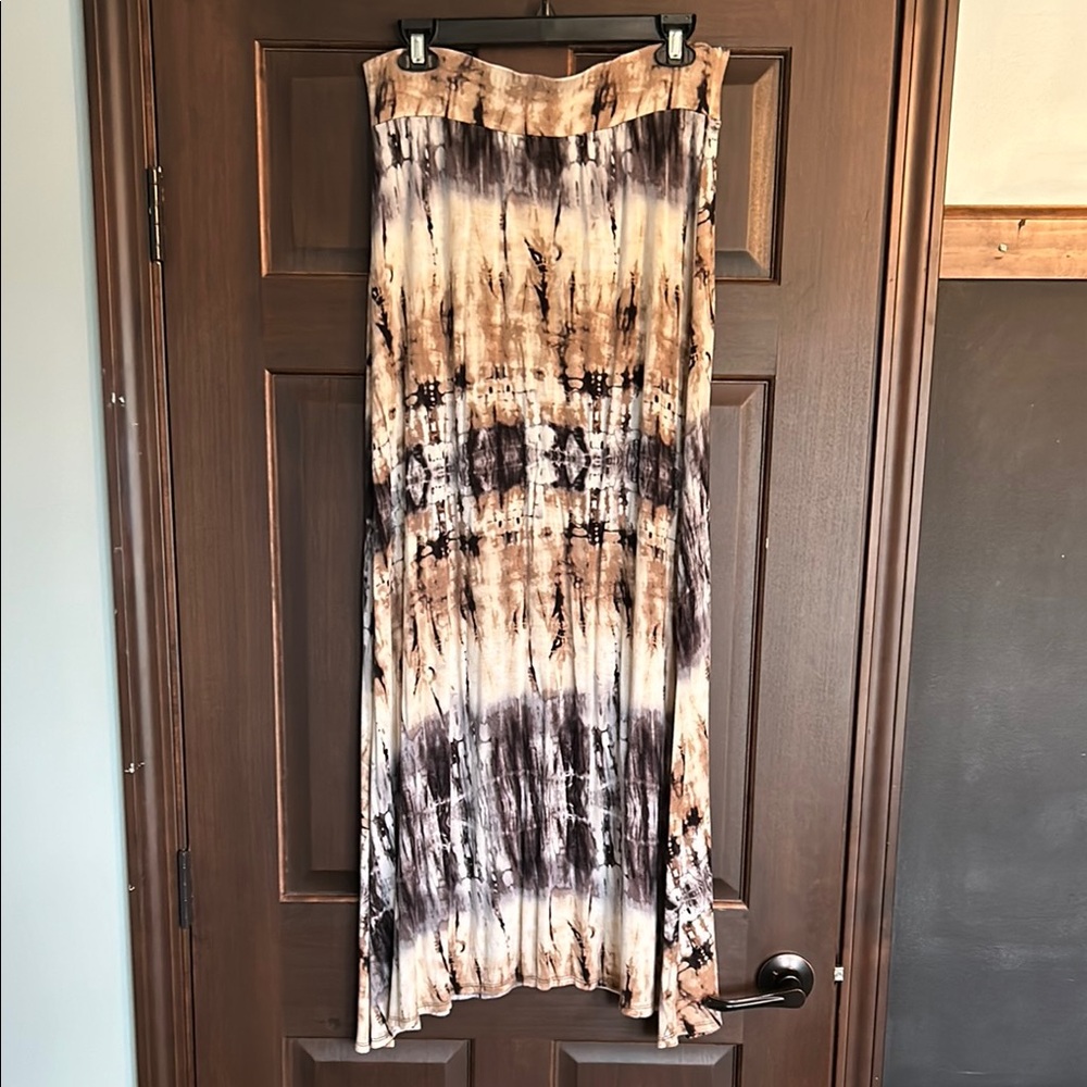 Tie-Dye Maxi Skirt